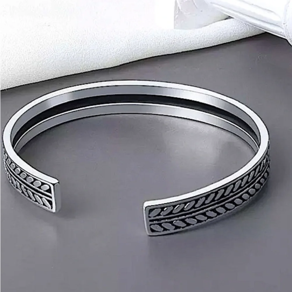 Pattern Design Sterling Silver Cuff Bangle Bracelet - Picture 3 of 5